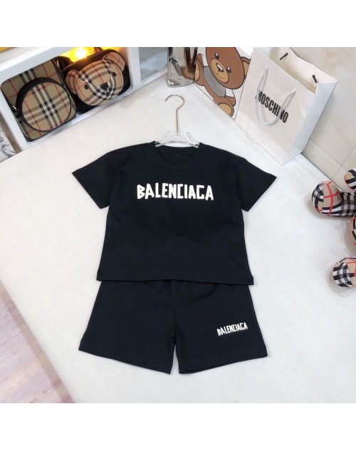 Balenciaga バレンシアガ小孩衣服 子供服 品番：X-LI-BAL-56764ラインで在庫確認とご注文の際、品番を教えてください